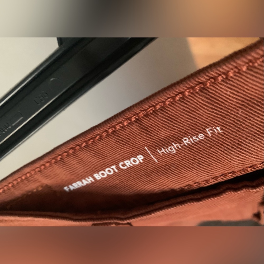 Women’s Jeans - Picture 5 of 7